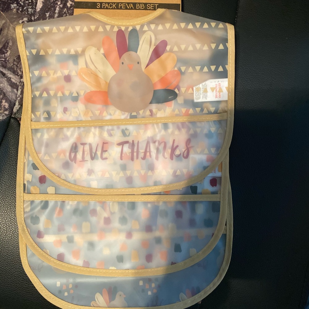 Chick pea peva bibs nwt